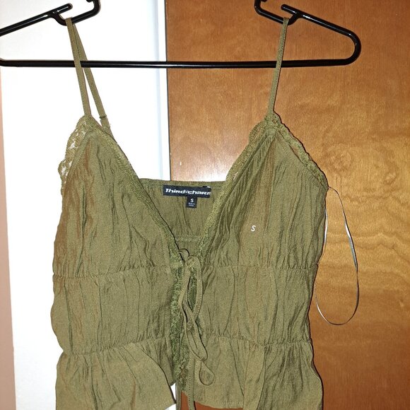 Olive green tie-up camisole - Picture 2 of 4